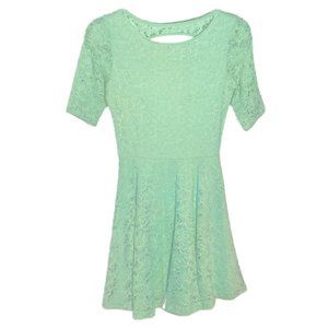 Mint Green Pastel Easter Dress Kirra Size S Lace Womens Mini Short Sleeve Classy